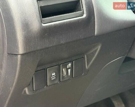 Коричневий Тойота Prius v, об'ємом двигуна 1.8 л та пробігом 260 тис. км за 16490 $, фото 11 на Automoto.ua