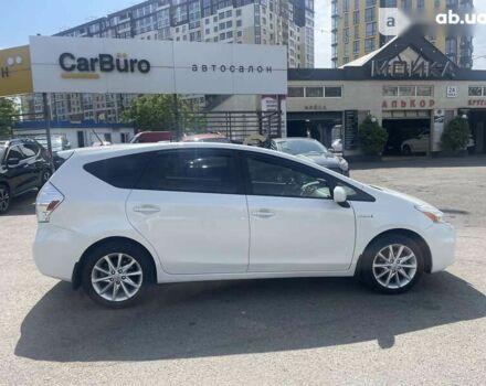 Тойота Prius v, объемом двигателя 0 л и пробегом 168 тыс. км за 15900 $, фото 9 на Automoto.ua