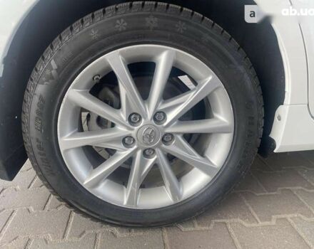 Тойота Prius v, объемом двигателя 0 л и пробегом 168 тыс. км за 15900 $, фото 24 на Automoto.ua