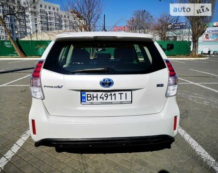 Тойота Prius v, объемом двигателя 1.8 л и пробегом 194 тыс. км за 18200 $, фото 5 на Automoto.ua