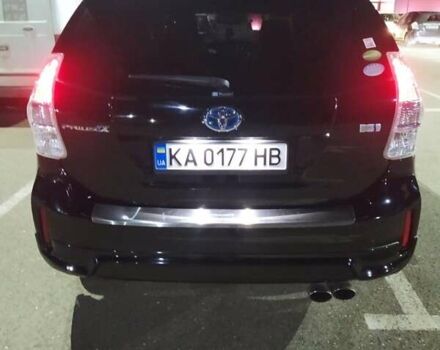 Тойота Prius v, объемом двигателя 1.8 л и пробегом 169 тыс. км за 15400 $, фото 11 на Automoto.ua