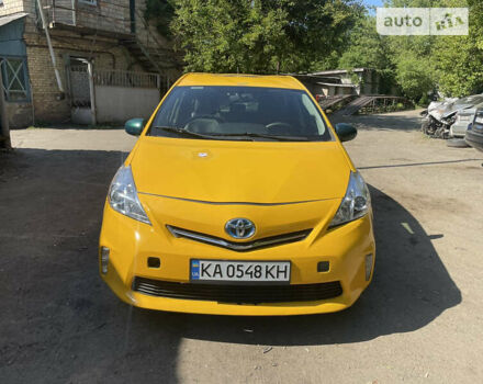 Тойота Prius v, объемом двигателя 1.8 л и пробегом 355 тыс. км за 7800 $, фото 3 на Automoto.ua