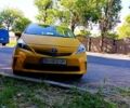 Желтый Тойота Prius v, объемом двигателя 0 л и пробегом 338 тыс. км за 8500 $, фото 1 на Automoto.ua
