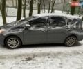Серый Тойота Prius v, объемом двигателя 1.8 л и пробегом 200 тыс. км за 11300 $, фото 1 на Automoto.ua