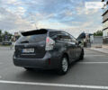 Серый Тойота Prius v, объемом двигателя 1.8 л и пробегом 165 тыс. км за 16950 $, фото 7 на Automoto.ua