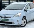 Сірий Тойота Prius v, об'ємом двигуна 1.8 л та пробігом 275 тис. км за 10500 $, фото 1 на Automoto.ua