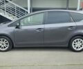 Серый Тойота Prius v, объемом двигателя 1.8 л и пробегом 188 тыс. км за 15000 $, фото 7 на Automoto.ua