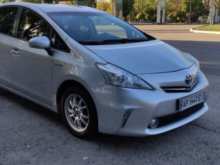 Тойота Prius v 2012 у Львові на Automoto.ua Сірий Тойота Prius v, об'ємом двигуна 1.8 л та пробігом 210 тис. км за 12500 $, фото 1 на Automoto.ua