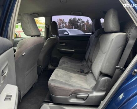 Синий Тойота Prius v, объемом двигателя 1.8 л и пробегом 315 тыс. км за 10290 $, фото 32 на Automoto.ua