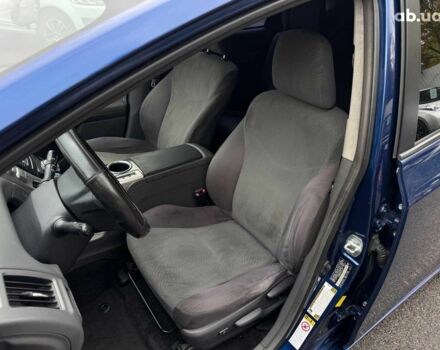 Синий Тойота Prius v, объемом двигателя 1.8 л и пробегом 315 тыс. км за 10290 $, фото 21 на Automoto.ua