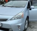 Синий Тойота Prius v, объемом двигателя 1.8 л и пробегом 258 тыс. км за 12000 $, фото 1 на Automoto.ua