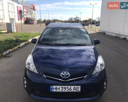 Синий Тойота Prius v, объемом двигателя 1.8 л и пробегом 195 тыс. км за 11950 $, фото 11 на Automoto.ua