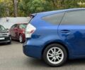 Синий Тойота Prius v, объемом двигателя 1.8 л и пробегом 315 тыс. км за 10290 $, фото 12 на Automoto.ua