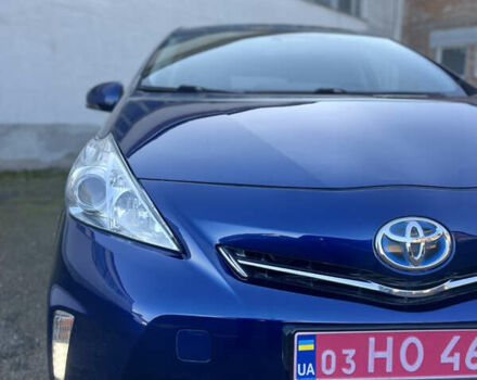 Синий Тойота Prius v, объемом двигателя 1.8 л и пробегом 253 тыс. км за 11499 $, фото 14 на Automoto.ua
