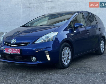 Синий Тойота Prius v, объемом двигателя 1.8 л и пробегом 253 тыс. км за 11499 $, фото 12 на Automoto.ua