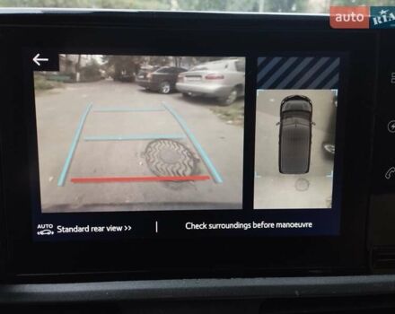 Белый Тойота Proace City, объемом двигателя 0 л и пробегом 129 тыс. км за 16999 $, фото 12 на Automoto.ua