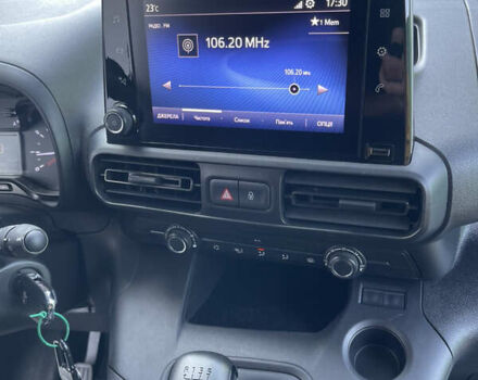 Білий Тойота Proace City, об'ємом двигуна 1.5 л та пробігом 30 тис. км за 18499 $, фото 12 на Automoto.ua