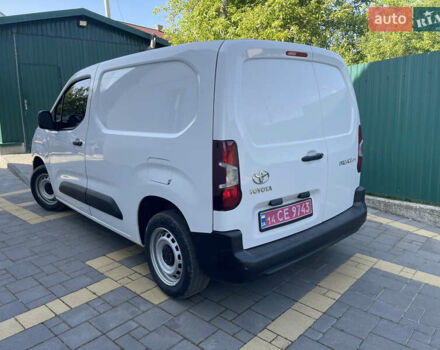 Білий Тойота Proace City, об'ємом двигуна 1.5 л та пробігом 30 тис. км за 18499 $, фото 6 на Automoto.ua