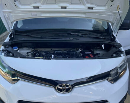 Білий Тойота Proace City, об'ємом двигуна 1.5 л та пробігом 30 тис. км за 18499 $, фото 16 на Automoto.ua