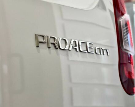 Тойота Proace City, объемом двигателя 1.5 л и пробегом 0 тыс. км за 22350 $, фото 3 на Automoto.ua