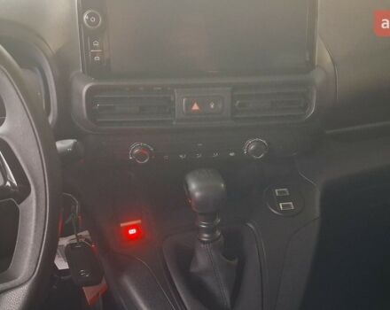 Тойота Proace City, объемом двигателя 1.5 л и пробегом 0 тыс. км за 25368 $, фото 11 на Automoto.ua