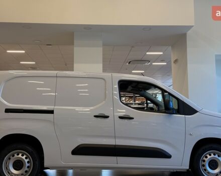 Тойота Proace City, объемом двигателя 1.5 л и пробегом 0 тыс. км за 26386 $, фото 2 на Automoto.ua