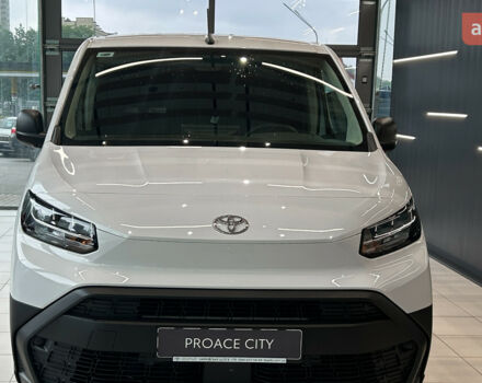 Тойота Proace City, об'ємом двигуна 1.5 л та пробігом 0 тис. км за 25288 $, фото 3 на Automoto.ua