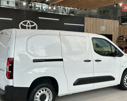 Тойота Proace City, об'ємом двигуна 1.5 л та пробігом 0 тис. км за 25288 $, фото 8 на Automoto.ua
