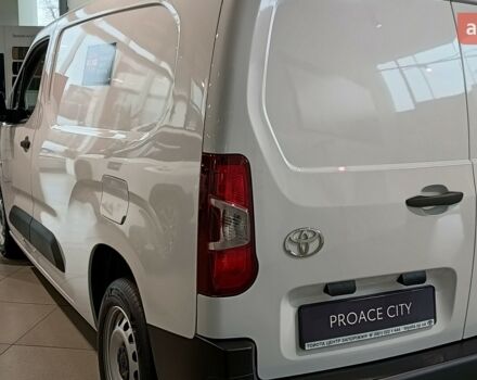 Тойота Proace City, объемом двигателя 1.5 л и пробегом 0 тыс. км за 25395 $, фото 3 на Automoto.ua