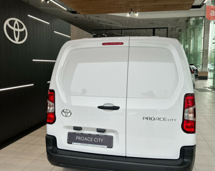 Тойота Proace City, об'ємом двигуна 1.5 л та пробігом 0 тис. км за 25288 $, фото 6 на Automoto.ua