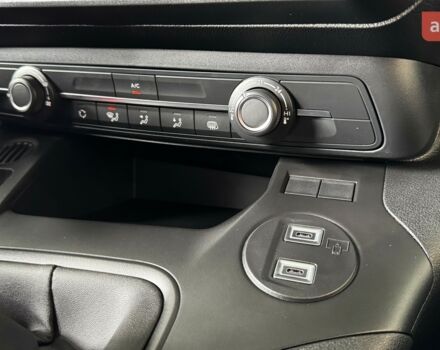 Тойота Proace City, объемом двигателя 1.5 л и пробегом 0 тыс. км за 25641 $, фото 26 на Automoto.ua