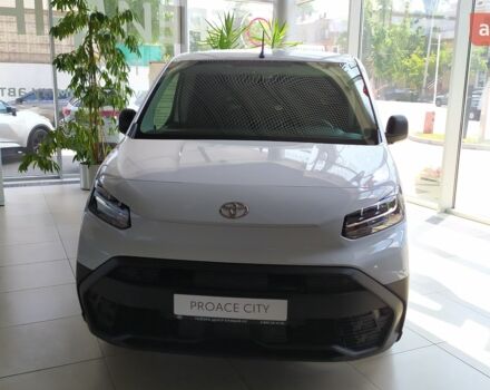 Тойота Proace City, объемом двигателя 1.5 л и пробегом 0 тыс. км за 27318 $, фото 2 на Automoto.ua