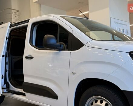 Тойота Proace City, объемом двигателя 1.5 л и пробегом 0 тыс. км за 26386 $, фото 4 на Automoto.ua