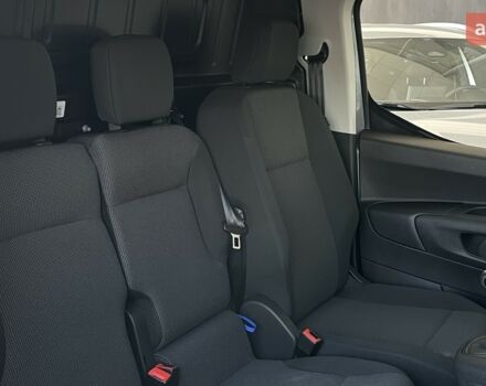 Тойота Proace City, объемом двигателя 1.5 л и пробегом 0 тыс. км за 26250 $, фото 5 на Automoto.ua