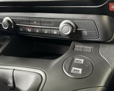 Тойота Proace City, объемом двигателя 1.5 л и пробегом 0 тыс. км за 25465 $, фото 24 на Automoto.ua