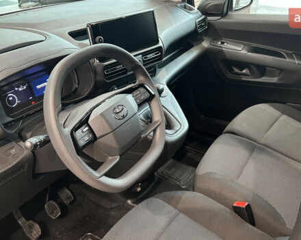 Тойота Proace City, об'ємом двигуна 1.5 л та пробігом 0 тис. км за 25288 $, фото 12 на Automoto.ua