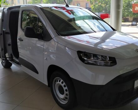 Тойота Proace City, объемом двигателя 1.5 л и пробегом 0 тыс. км за 27318 $, фото 4 на Automoto.ua
