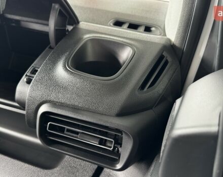 Тойота Proace City, объемом двигателя 1.5 л и пробегом 0 тыс. км за 25641 $, фото 28 на Automoto.ua