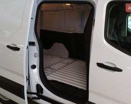 Тойота Proace City, объемом двигателя 1.5 л и пробегом 0 тыс. км за 26628 $, фото 16 на Automoto.ua