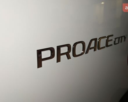 Тойота Proace City, объемом двигателя 1.5 л и пробегом 0 тыс. км за 26628 $, фото 21 на Automoto.ua
