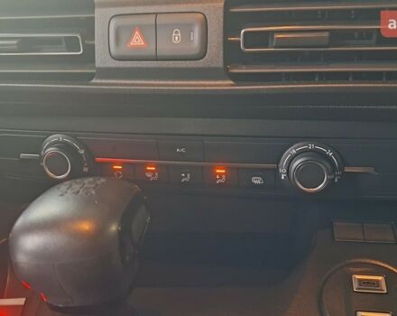 Тойота Proace City, объемом двигателя 1.5 л и пробегом 0 тыс. км за 25368 $, фото 14 на Automoto.ua