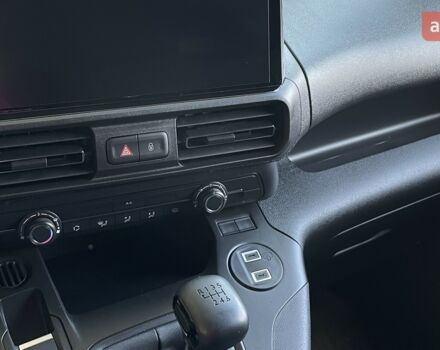 Тойота Proace City, объемом двигателя 1.5 л и пробегом 0 тыс. км за 26250 $, фото 10 на Automoto.ua