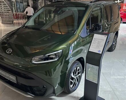 купити нове авто Тойота Proace City Verso 2024 року від офіційного дилера Тойота на Столичному Тойота фото