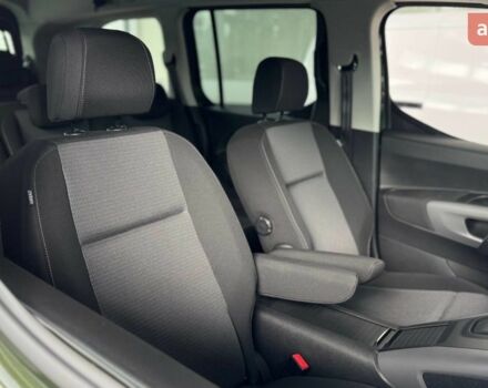 Тойота Proace City Verso, объемом двигателя 1.5 л и пробегом 0 тыс. км за 35188 $, фото 9 на Automoto.ua