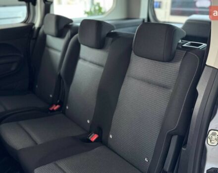 Тойота Proace City Verso, об'ємом двигуна 1.5 л та пробігом 0 тис. км за 29362 $, фото 8 на Automoto.ua