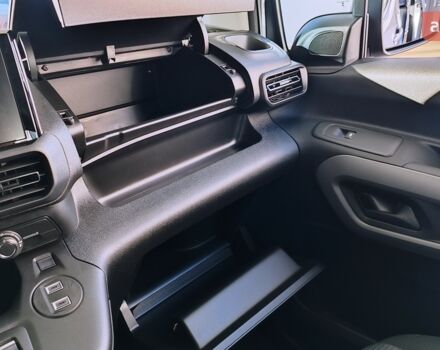 купити нове авто Тойота Proace City Verso 2025 року від офіційного дилера Тойота Центр Чернігів «Соллі-Плюс» Тойота фото