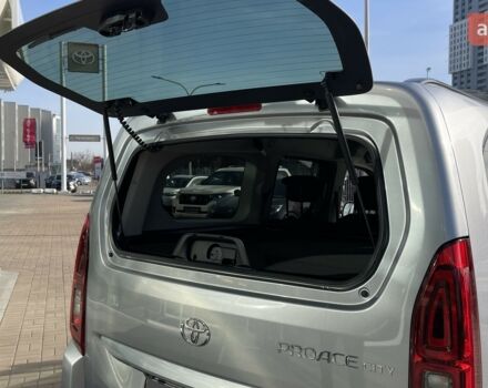 Тойота Proace City Verso, об'ємом двигуна 1.5 л та пробігом 0 тис. км за 34537 $, фото 28 на Automoto.ua