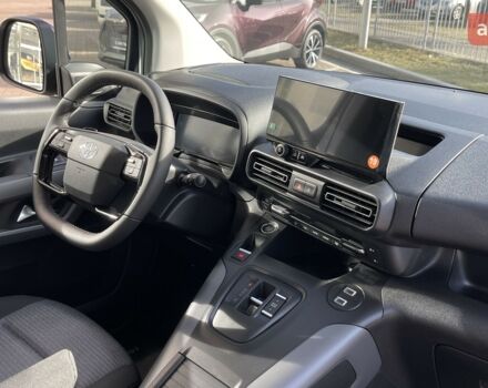 Тойота Proace City Verso, об'ємом двигуна 1.5 л та пробігом 0 тис. км за 34537 $, фото 14 на Automoto.ua