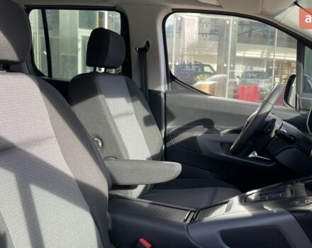 Тойота Proace City Verso, об'ємом двигуна 1.5 л та пробігом 0 тис. км за 34537 $, фото 17 на Automoto.ua