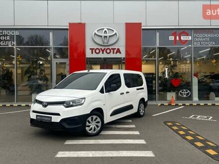 Тойота Proace City Verso 2021 в Харькове на Automoto.ua Тойота Proace City Verso, объемом двигателя 1.5 л и пробегом 106 тыс. км за 19900 $, фото 1 на Automoto.ua